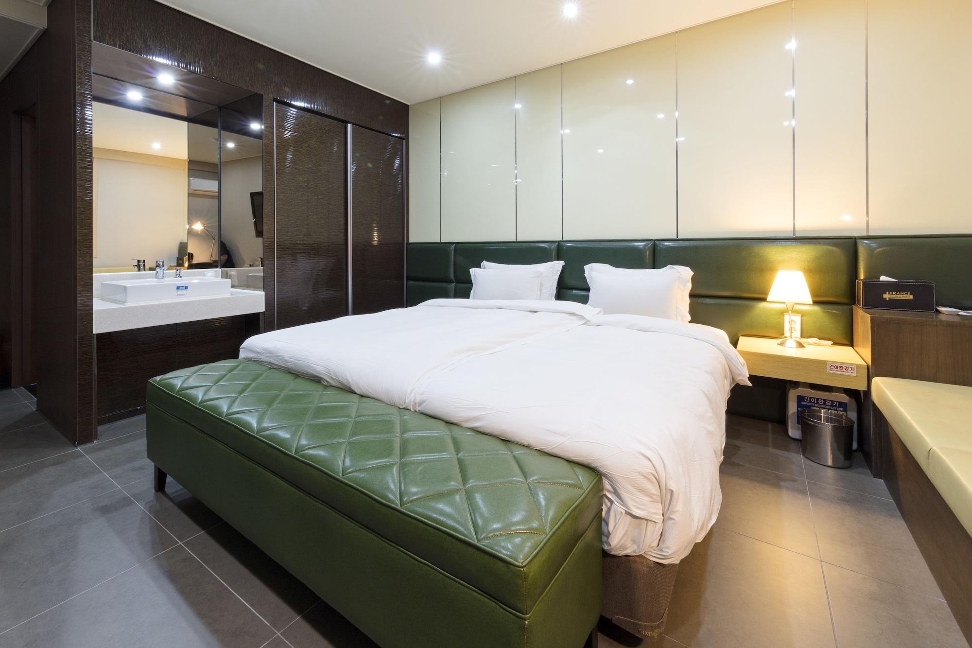 Hotel France Gwangju Metropolitan City Екстер'єр фото