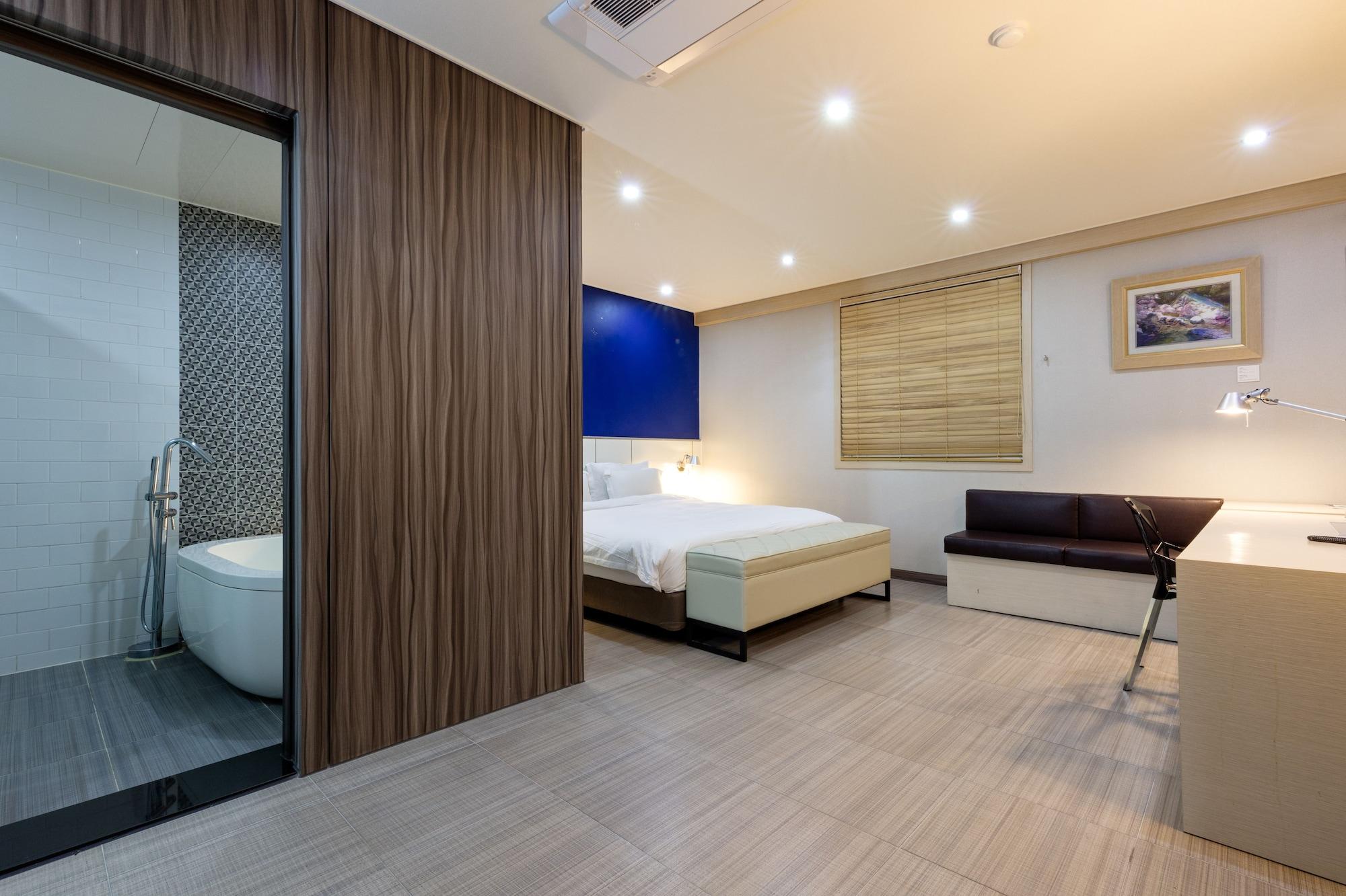 Hotel France Gwangju Metropolitan City Екстер'єр фото