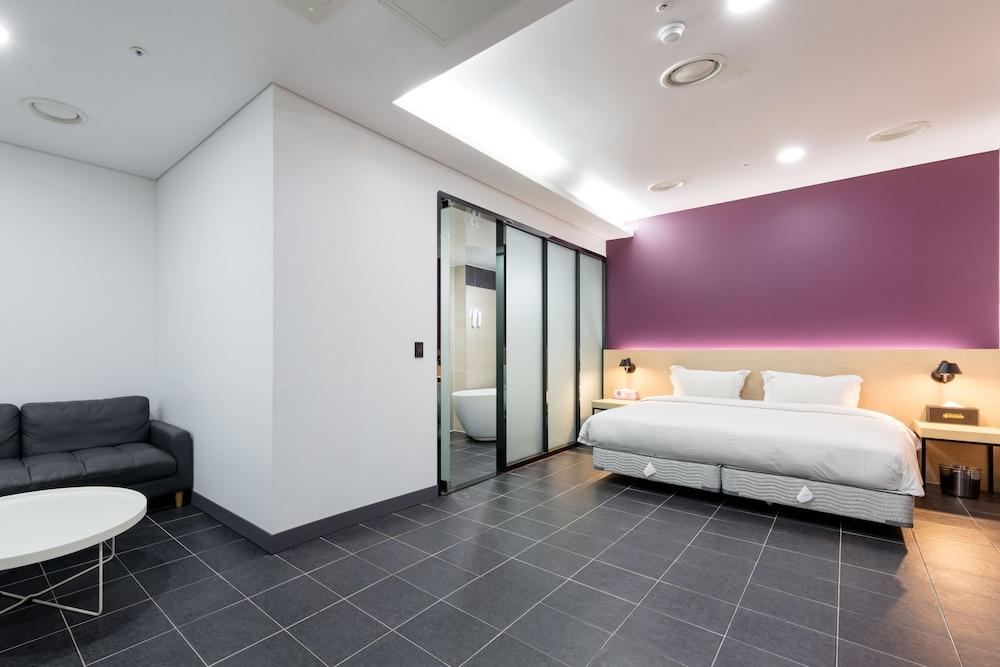 Hotel France Gwangju Metropolitan City Екстер'єр фото