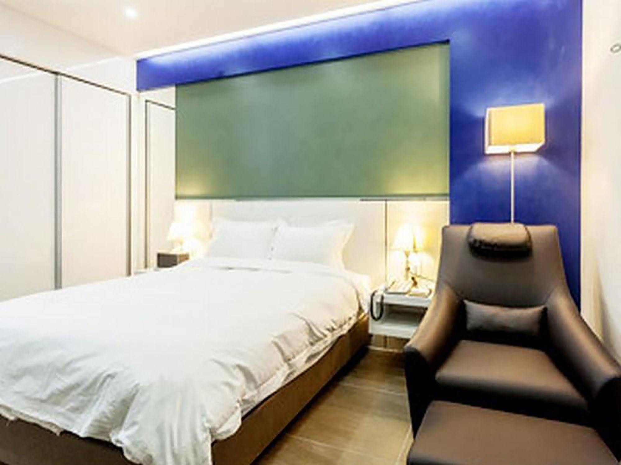 Hotel France Gwangju Metropolitan City Екстер'єр фото